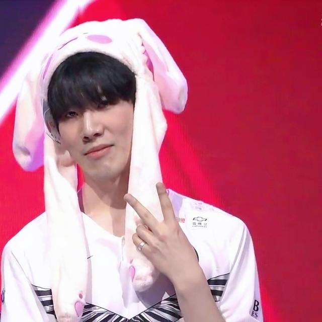 Ultra Prime 和 JD Gaming 在 LPL 第2分裂 2025 中取得胜利